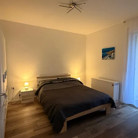 Modern & Elegant 2-room *