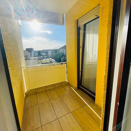 Modern 2-room With Free Parking And Balcony Waldmohr