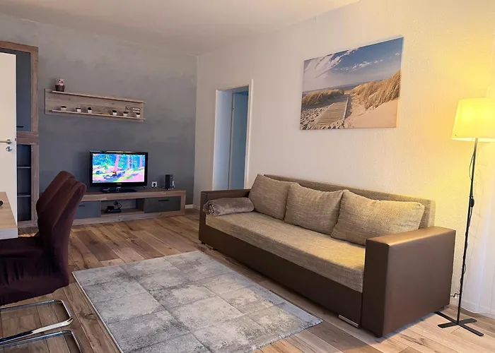 Modern & Elegant 2-room Apartment *