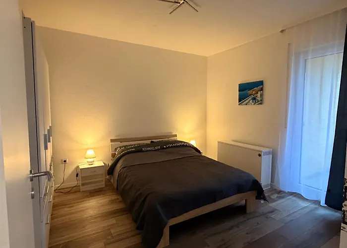 Modern & Elegant 2-room *