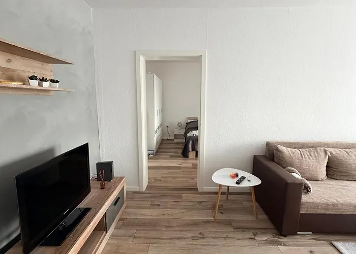 Modern & Elegant 2-room Apartment *