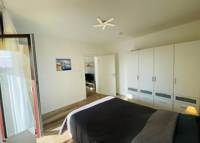 Modern 2-room With Free Parking And Balcony Waldmohr