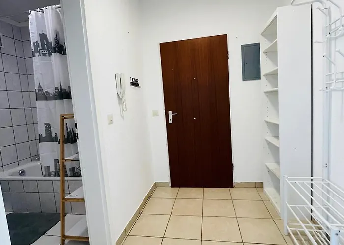 Apartment Modern 2-room With Free Parking And Balcony Waldmohr